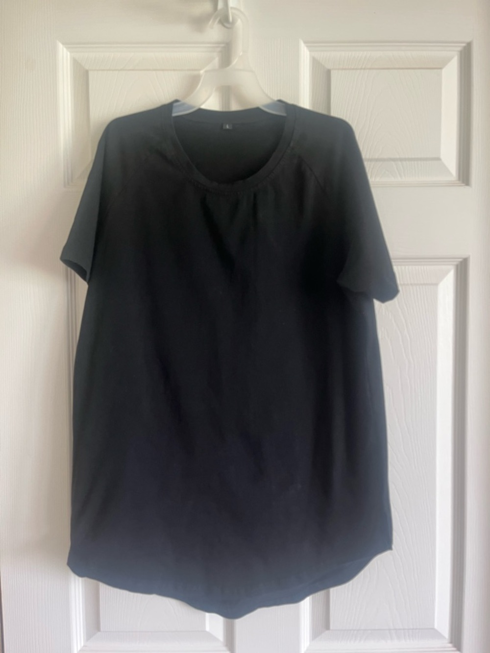 Classic Black Short Sleeve Tee SZ L